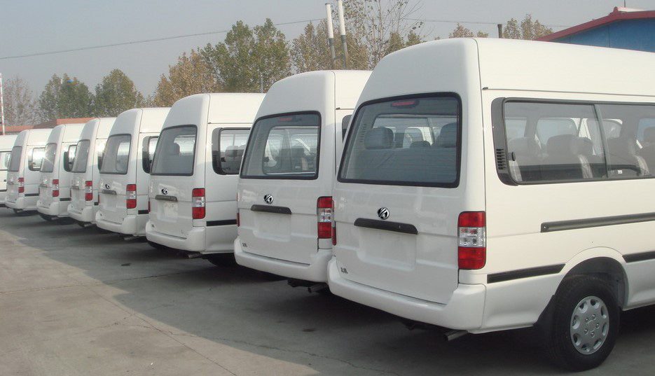 Car Trader Has Shipped 100 units 12 Seater Minibus Taxi to Peru - News - 1