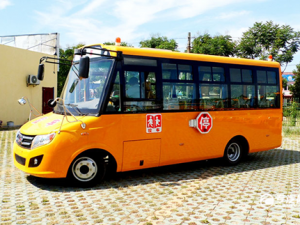 ¿Sabes cómo elegir un autobus escolar especial Chino?