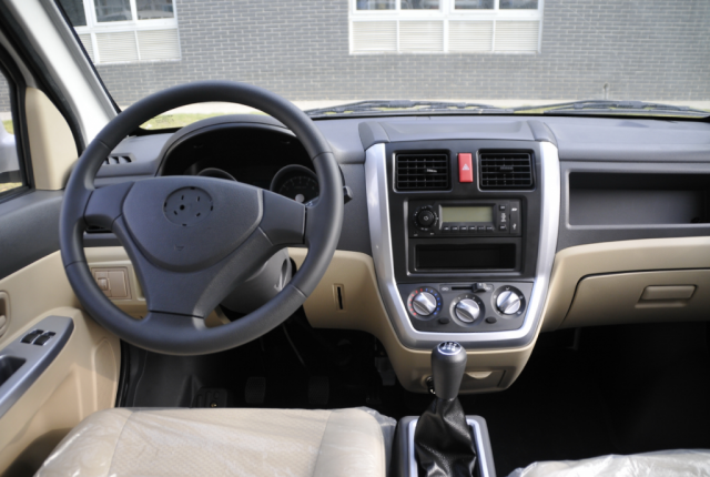 8 seater minibus for sale VF4- steering wheel 3